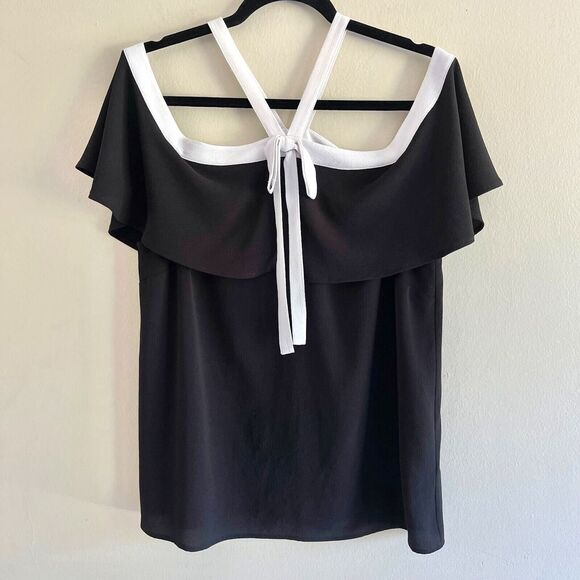 Vince Camuto Off Shoulders Black Top Womens Size M White Bow Halter Neck Flutter - Picture 2 of 8